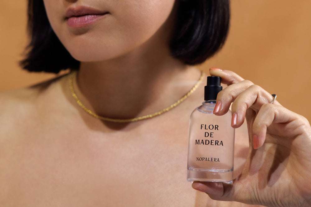 
                  
                    Load image into Gallery viewer, Nopalera - 50ml Perfume - Flor de Madera
                  
                