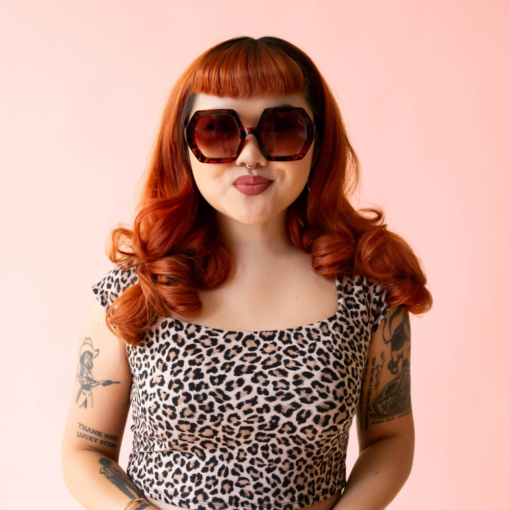 
                  
                    Load image into Gallery viewer, Iris Sunglasses : Tortoise
                  
                