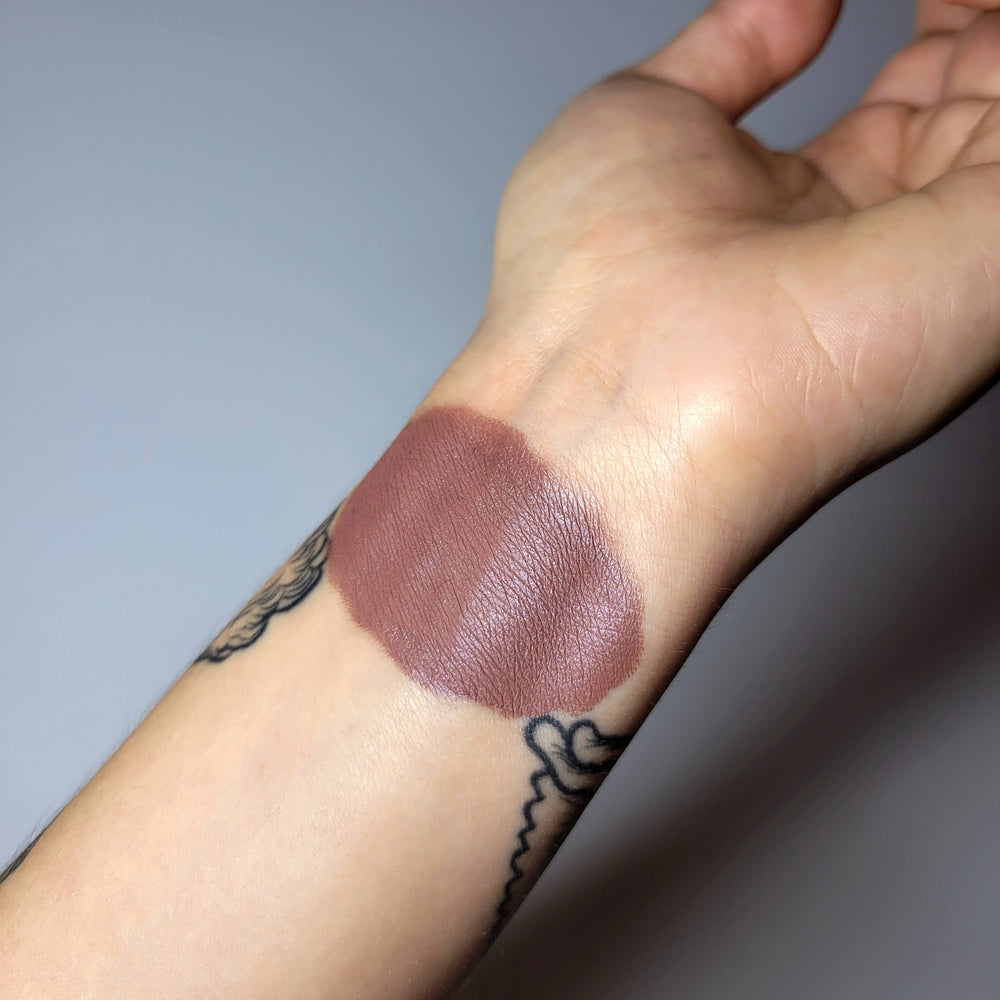 
                  
                    Load image into Gallery viewer, Terra Stoma - EYE POTION - Liquid Eyeshadow: Doll
                  
                