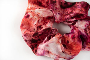 
                  
                    Load image into Gallery viewer, DYE KWEEN - Botanically Dyed Silk Scrunchie: Mulit/Artist Choice
                  
                
