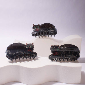 
                  
                    Load image into Gallery viewer, Black Kitty Claw
                  
                