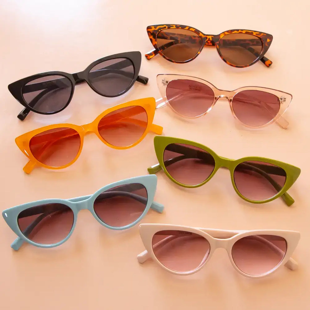 
                  
                    Load image into Gallery viewer, Frenchie Sunglasses : Cloud
                  
                