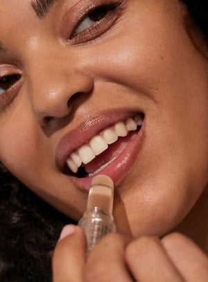 
                  
                    Load image into Gallery viewer, Unseen Sunscreen Lip Protector SPF 30
                  
                