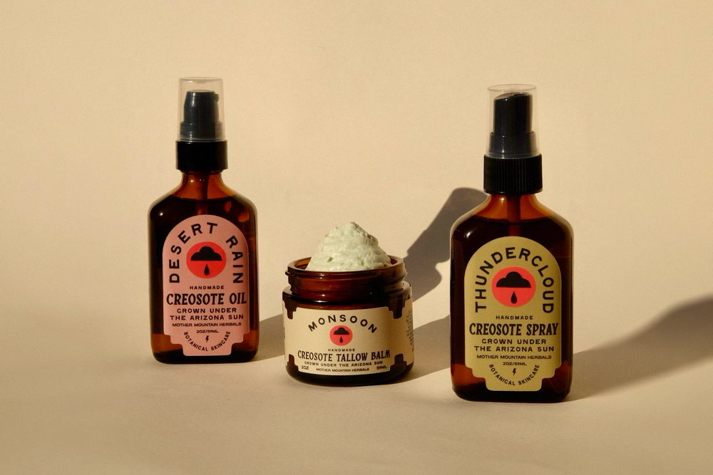 
                  
                    Load image into Gallery viewer, Thundercloud Creosote Spray 
                  
                