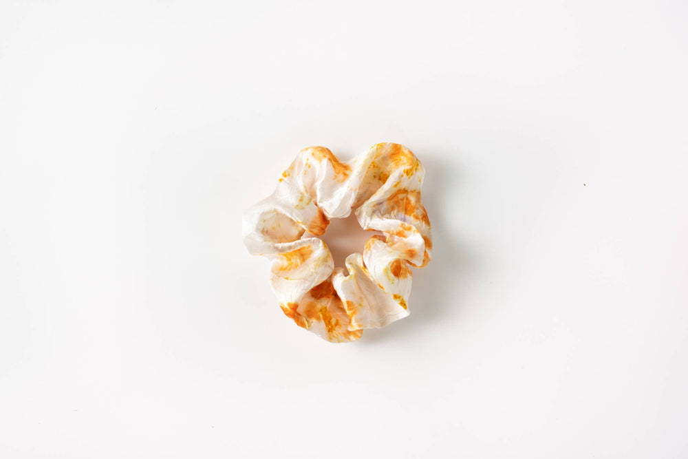 
                  
                    Load image into Gallery viewer, DYE KWEEN - Botanically Dyed Silk Scrunchie: Mulit/Artist Choice
                  
                