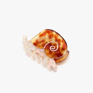 
                  
                    Load image into Gallery viewer, Sea Snail Women&amp;#39;s Tortoise Shell Acetate Hair Claw Clip
                  
                