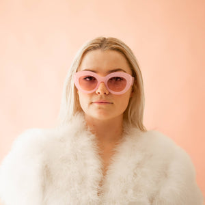 
                  
                    Load image into Gallery viewer, Sunshine Studios - Gemma Sunglasses - Rose Quartz
                  
                