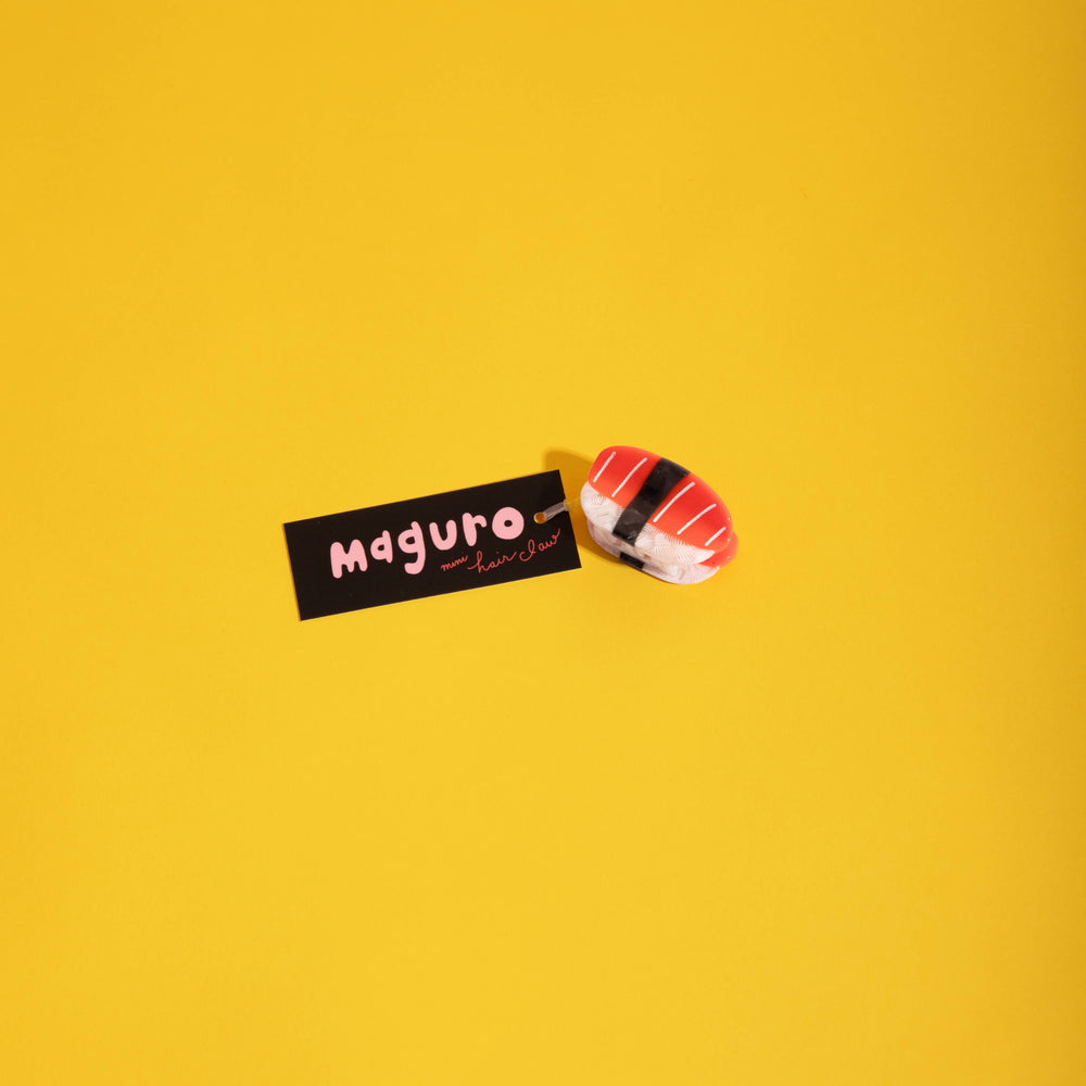 
                  
                    Load image into Gallery viewer, MAGURO - Mini Hair Claw
                  
                
