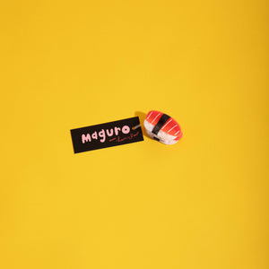 
                  
                    Load image into Gallery viewer, MAGURO - Mini Hair Claw
                  
                