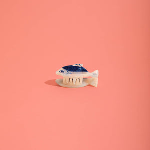 
                  
                    Load image into Gallery viewer, DASHI - Mini Hair Claw
                  
                