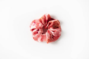 
                  
                    Load image into Gallery viewer, DYE KWEEN - Botanically Dyed Silk Scrunchie: Mulit/Artist Choice
                  
                