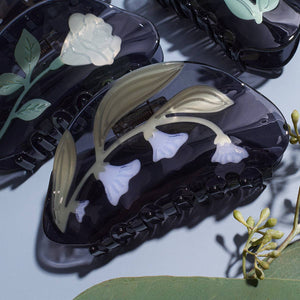 
                  
                    Load image into Gallery viewer, Moonflower Vine Women&amp;#39;s Acetate Hair Claw Accessory
                  
                