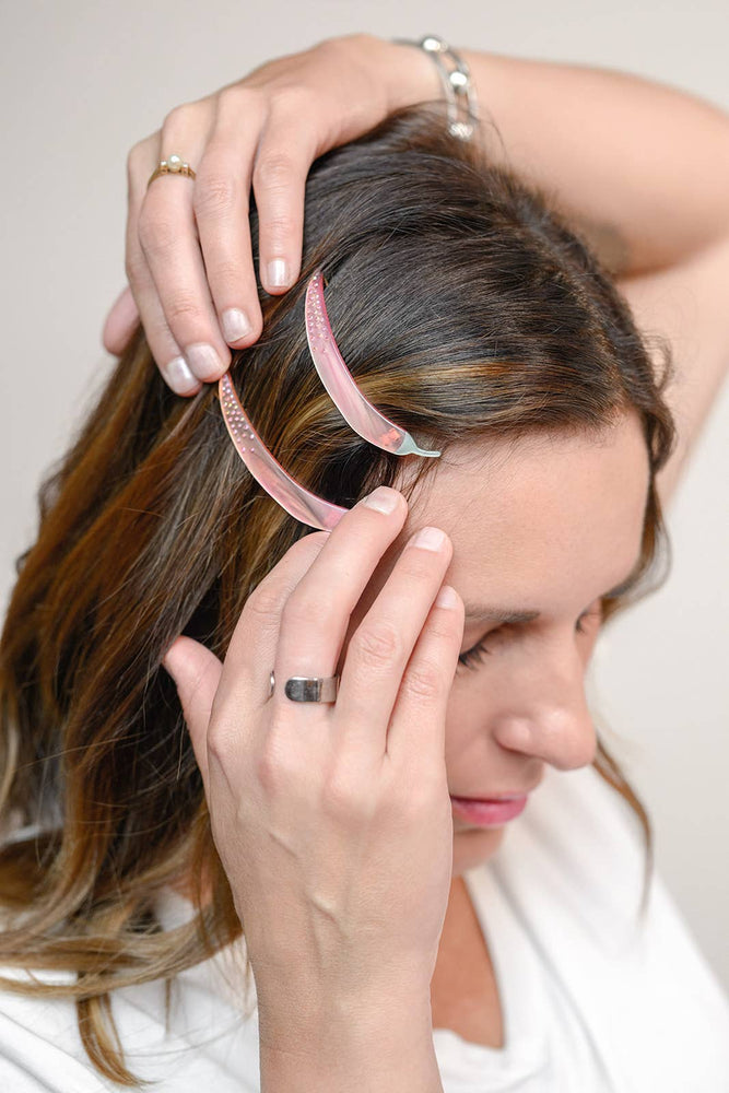 
                  
                    Load image into Gallery viewer, WINONA IRENE - Women&amp;#39;s Thai Chili Pepper Acetate Barrette Clip Set
                  
                