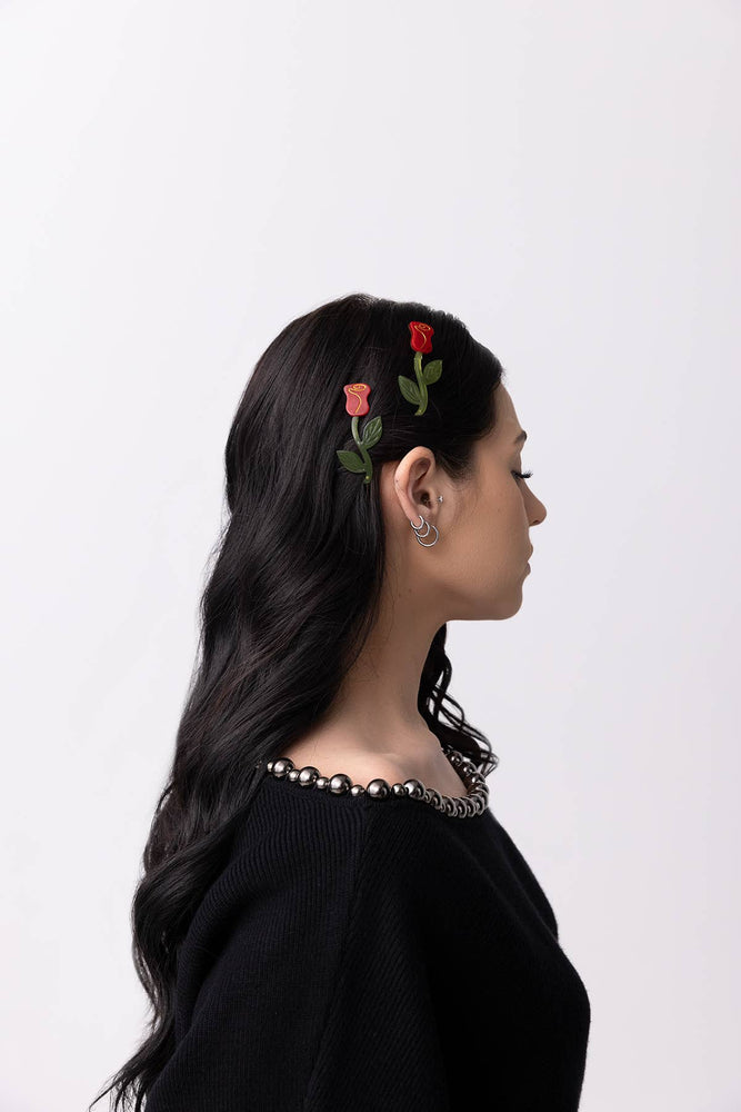 
                  
                    Load image into Gallery viewer, WINONA IRENE - Red Rose Acetate Barrette Hair Clip Set
                  
                