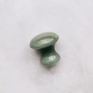 
                  
                    Load image into Gallery viewer, The De-Puffing Jade Eye Massage Tool
                  
                